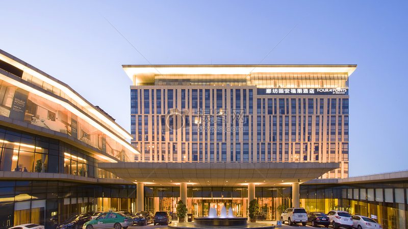 度假村与酒店：揭开两者管理的神秘面纱